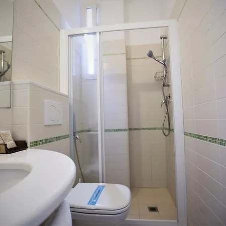 Hotel Eden 3*