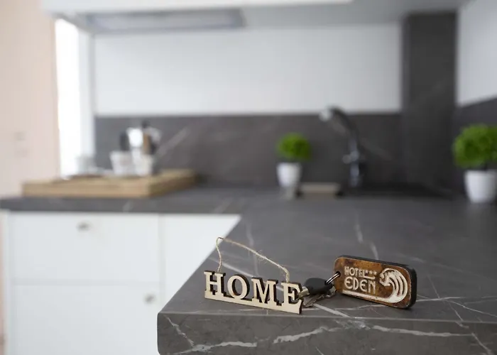 Hotel Eden Cattolica